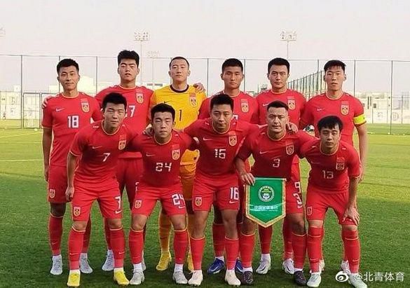 变成黑皮辣妹以后和朋友做了未删减版